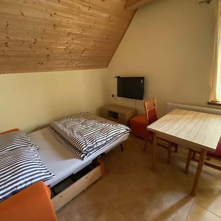 Apartmány F - chata SVOBODĚNKA Dolní Moravice Exterior foto