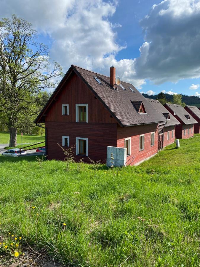 Apartmány F - chata SVOBODĚNKA Dolní Moravice Exterior foto