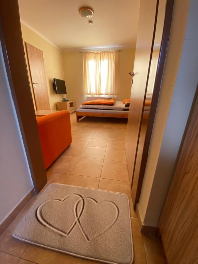 Apartmány F - chata SVOBODĚNKA Dolní Moravice Exterior foto